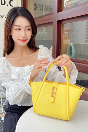 Portable Women's Leather Fashion Vegetable Basket Shoulder Messenger Bag