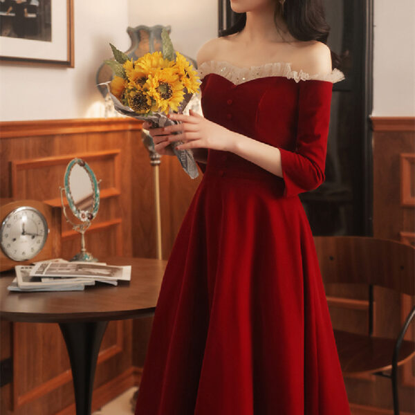 Women's New Fashion Velvet Dress - Image 4