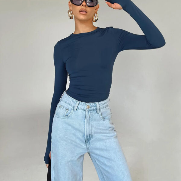 New Women's Solid Color Base Round Neck Long Sleeve Top Women - Image 3
