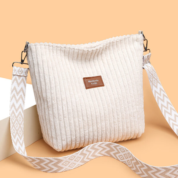 Large Capacity Women's Fashion Casual Solid Color Bag - Image 4