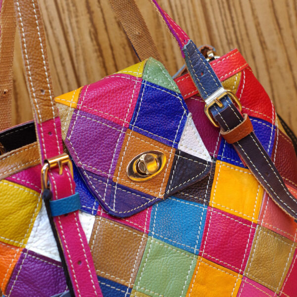 Cowhide Leather Handmade Single-shoulder Messenger Bag - Image 4