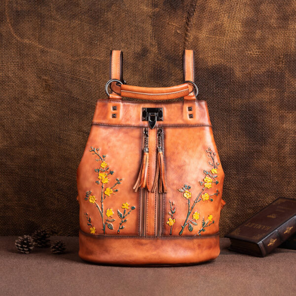 Large Capacity European And American Fashion Head Layer Cowhide Bucket Backpack - Image 5