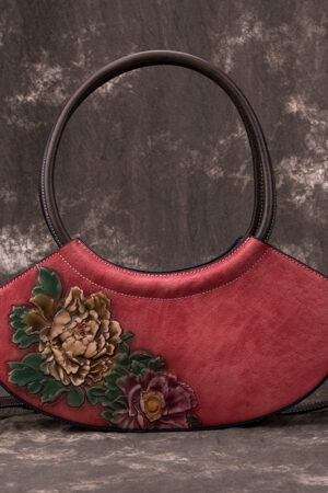 New Retro Female Bag Fashion Casual First Layer Cowhide One-shoulder Messenger Bag