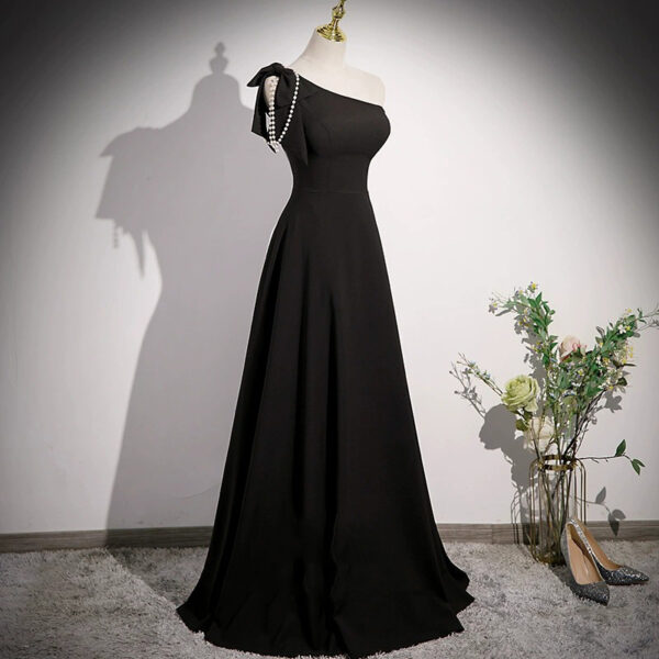 Simple Banquet Host French Piano Playing Vocal Music Art Test Violin Fashion Dress - Image 7