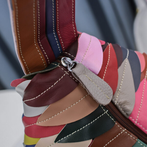 Women's Fashion Large Capacity Soft Leather Leaf Stitching Shoulder Bag - Image 8