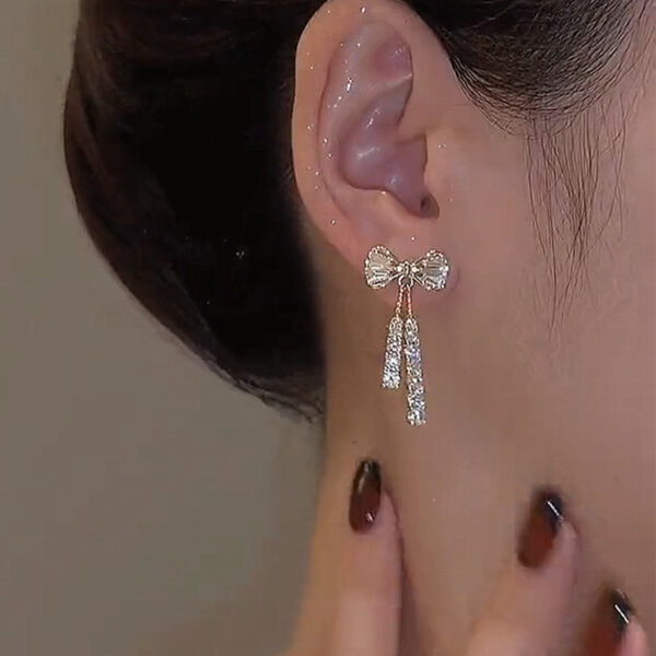 INS Butterfly Earrings With Rhinestones Fashion Temperament Jewelry - Image 5
