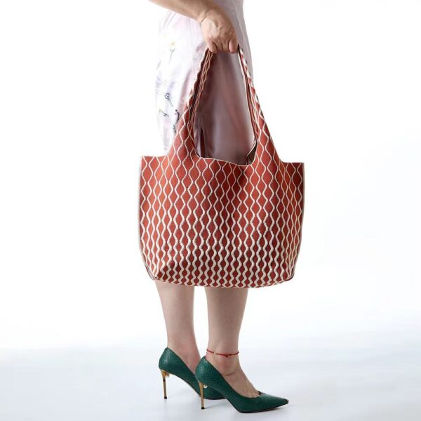 Good-looking Big Wave Flying Woven Bag Fashionable All-match Large Capacity Two-tone - Image 10
