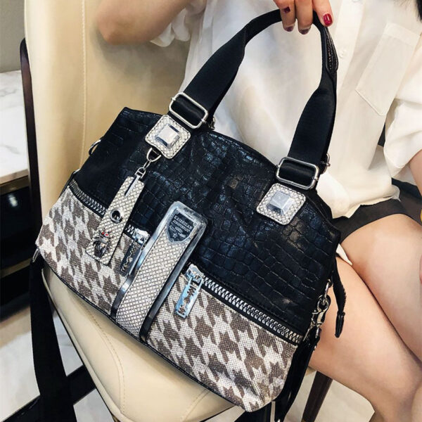 Female Houndstooth Contrast Color Large-capacity Crossbody Bag - Image 3