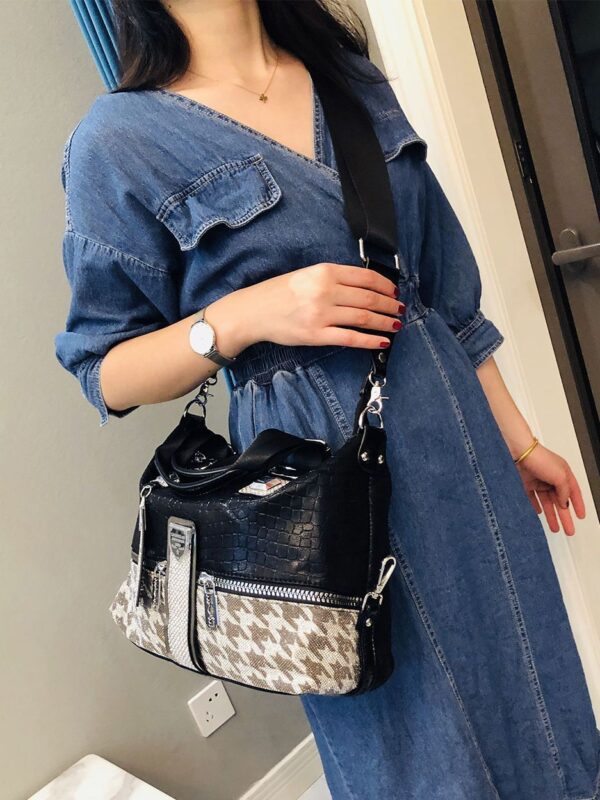 Female Houndstooth Contrast Color Large-capacity Crossbody Bag - Image 6