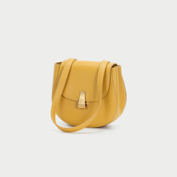 Crossbody chest bag - Image 2