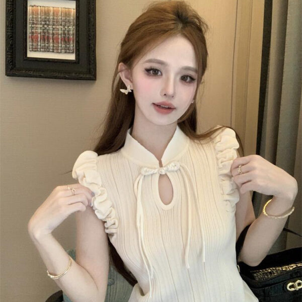 New Chinese Style Retro Buckle Puffed Sleeves Elegant Top - Image 3