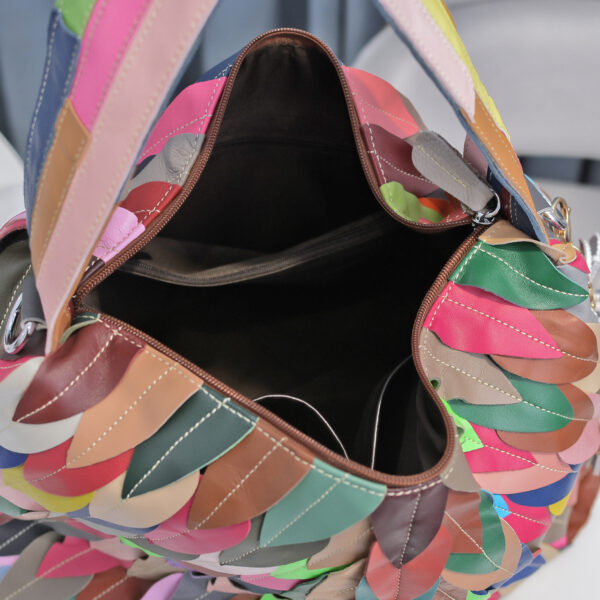 Women's Fashion Large Capacity Soft Leather Leaf Stitching Shoulder Bag - Image 5