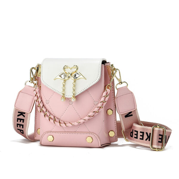 New Stylish Good Texture Shoulder Bag All-matching Western Style Pearl Chain Small Bag - Image 2