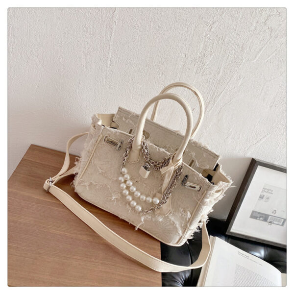 Tassel Canvas 30-inch Beaded Vintage Portable Messenger Bag - Image 4