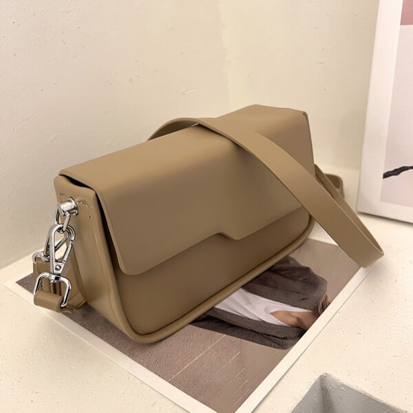 Niche Baguette Bag Korean Style Simple Underarm Shoulder Bag - Image 3
