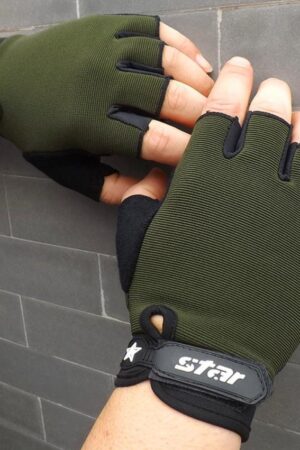 Sports fitness gloves