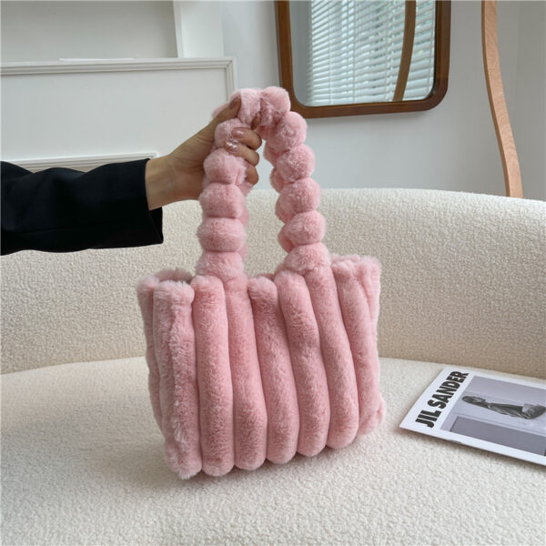 New Fashion One Shoulder Underarm Large Capacity Portable Plush Bag Women - Image 6