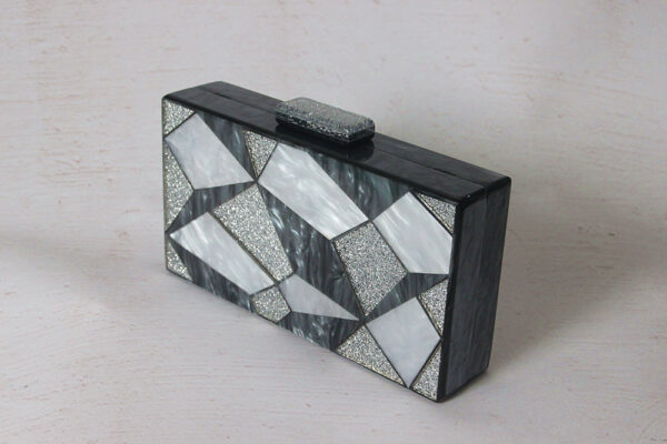 Fashion Black And White Contrast Acrylic Clutch - Image 3