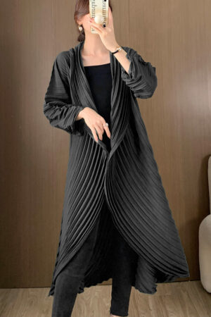 Manual Crimping Female Long Trench Coat