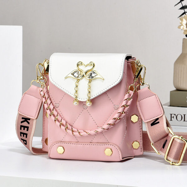 New Stylish Good Texture Shoulder Bag All-matching Western Style Pearl Chain Small Bag - Image 8