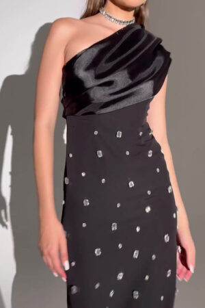 Off-shoulder Diamond Black Evening Dress