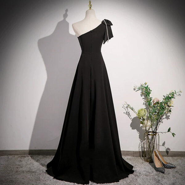 Simple Banquet Host French Piano Playing Vocal Music Art Test Violin Fashion Dress - Image 4