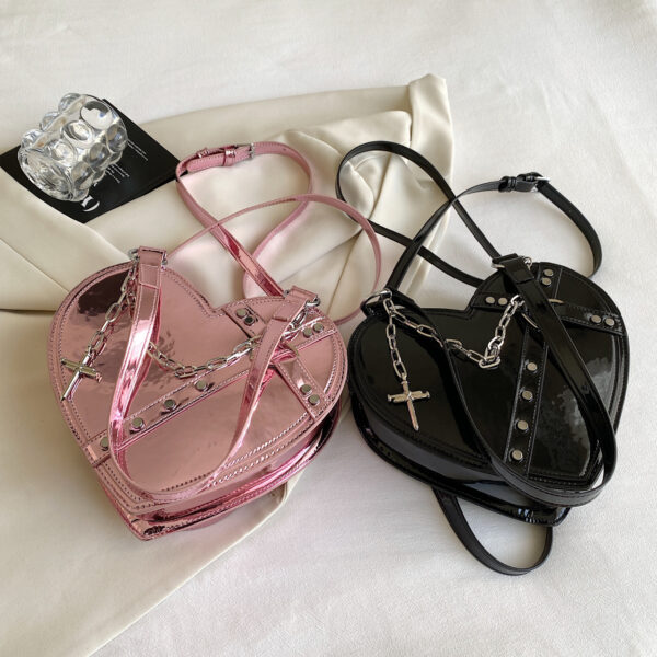 Chain Heart-shaped Bags Large Capacity Love Shoulder Bag For Women Valentine's Day - Image 7