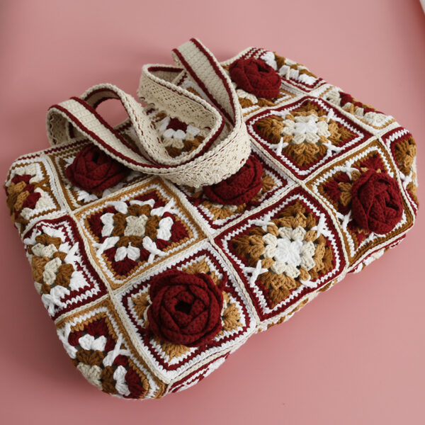Women's Three-dimensional Flower Handmade Shoulder Bag - Image 2