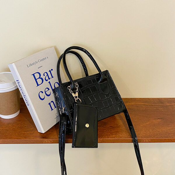 Simple Texture Shoulder Messenger Bag - Image 3