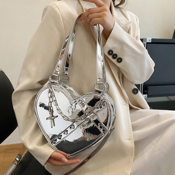 Chain Heart-shaped Bags Large Capacity Love Shoulder Bag For Women Valentine's Day - Image 5