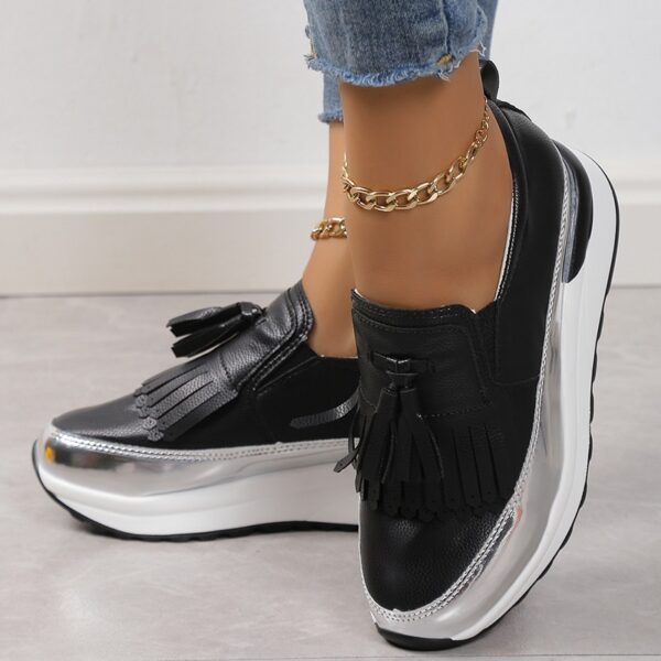 Women's Fashion Tassel Muffin Platform Casual Shoes - Image 3