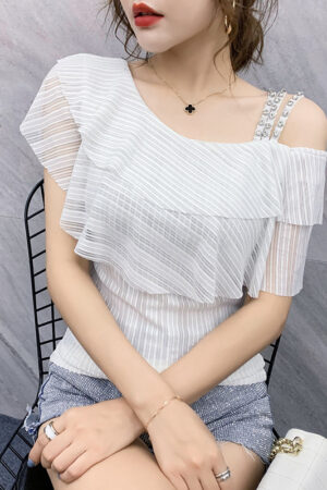 Ruffled Shoulder Leakage Ice Silk Top