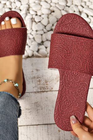 Retro Textured Flat Sandals Summer Non-slip Slides Beach Shoes For Women
