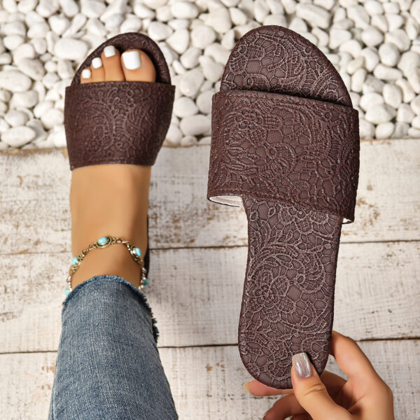 Retro Textured Flat Sandals Summer Non-slip Slides Beach Shoes For Women - Image 4