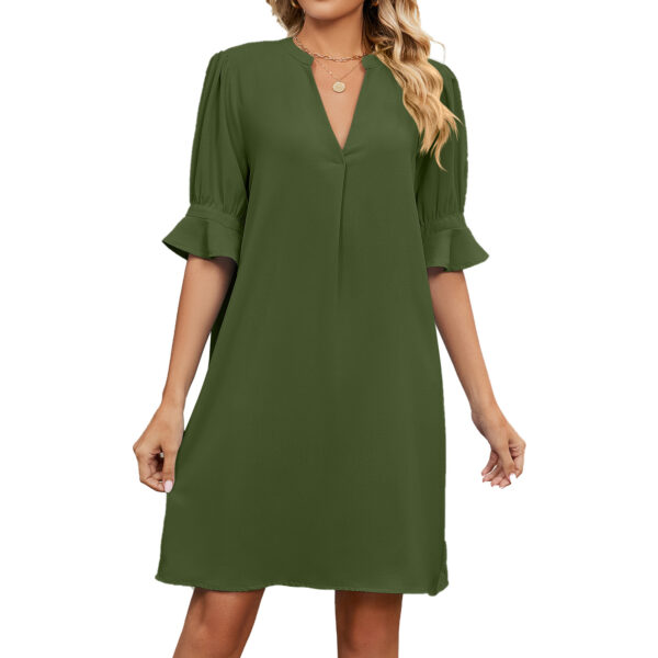 European American Summer New Solid Color And V-neck Loose Pleated Half-length Sleeve Dress - Image 2