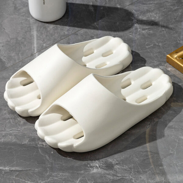 Men's Bathroom Hollow-out Quick-drying Eva Slippers - Image 8