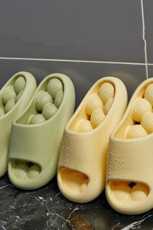 Ball Massage Sole Design Bathroom Slippers Women's House Shoes Indoor Non-Slip Floor Home Slippers Summer