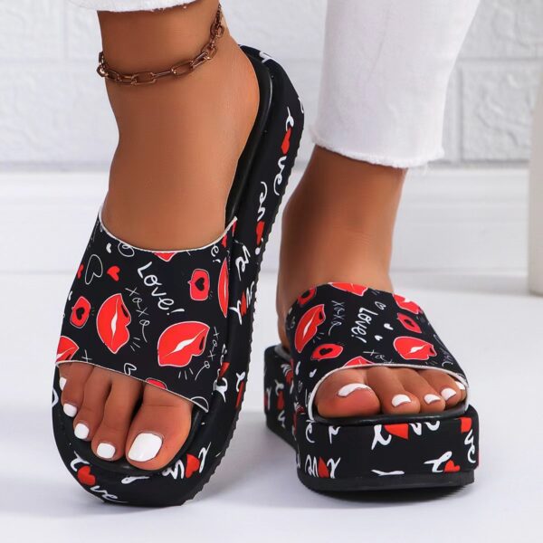 Plus Size Slippers Women's Outer Wear - Image 10